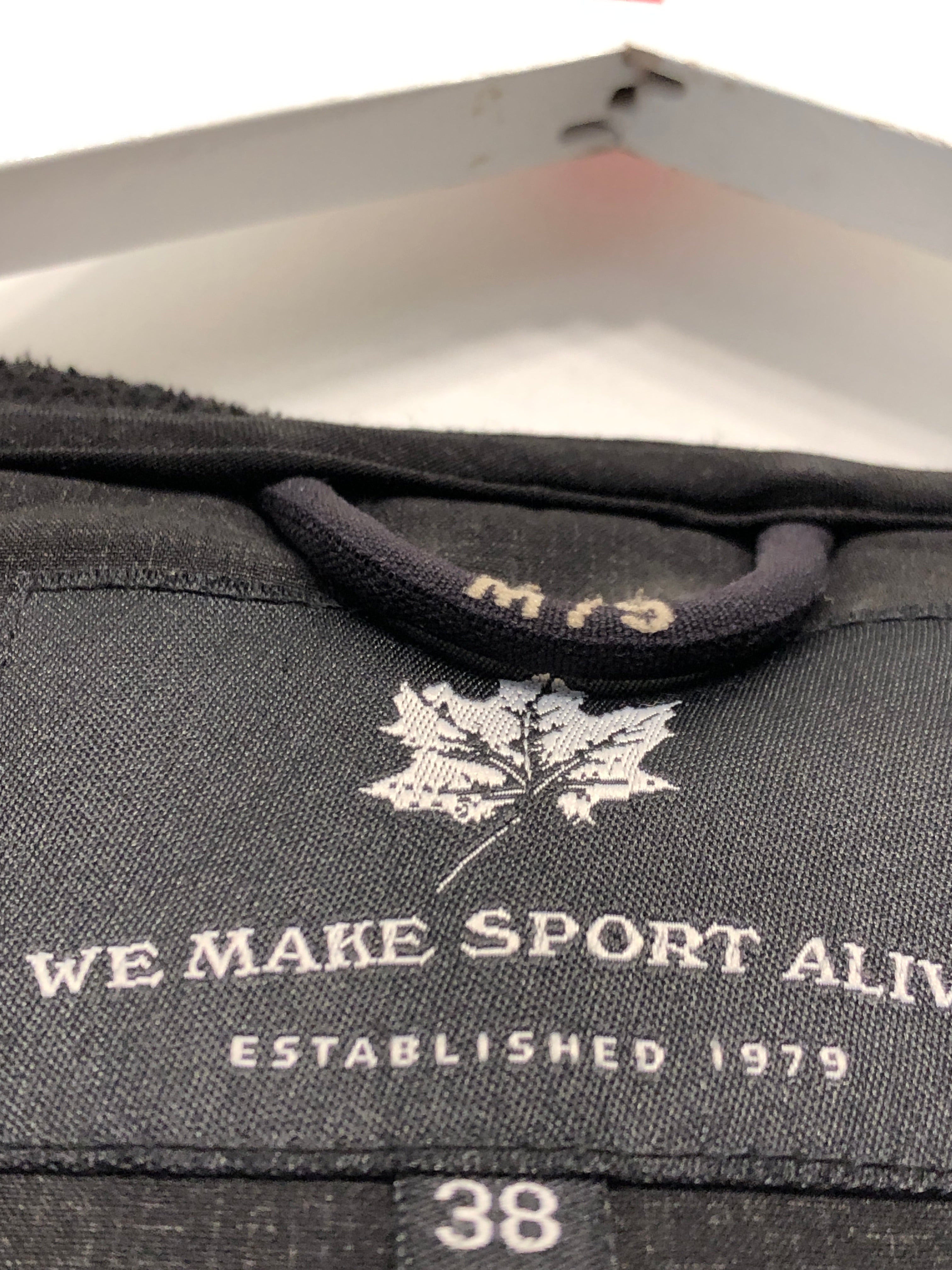 We Make Sports Alive Jakke